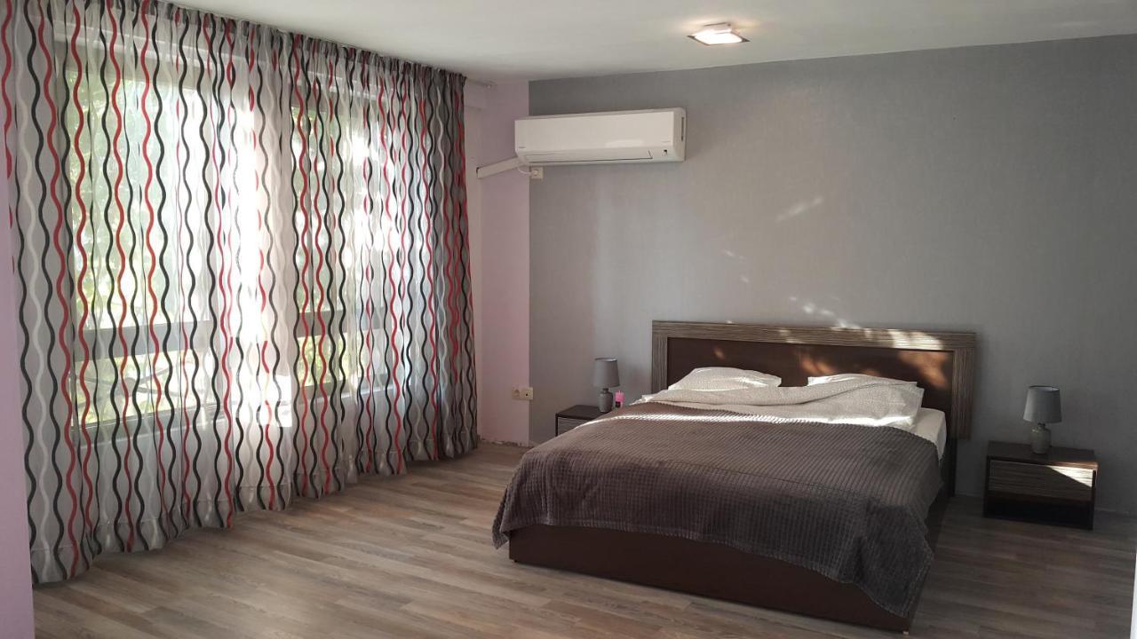 Art House Plovdiv Hotel Екстериор снимка